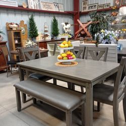 Dining Table Set / Comedor