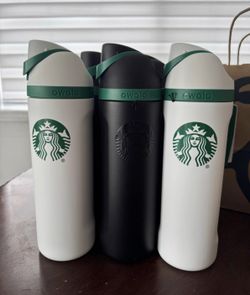Starbucks x Owala 2026 Green black white