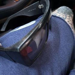 Balenciaga Sunglasses Great Conditon Make me A Offer