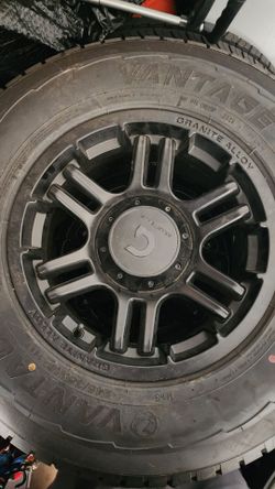 Jeep wheel 5x5