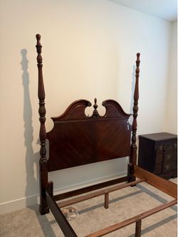 Bedroom set