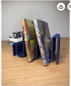 Blue 3D Printed Flexible Bookend Holder
