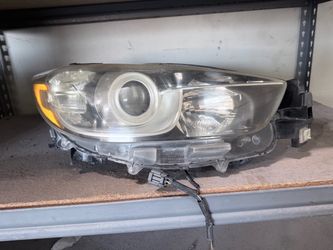 2013 -16 Mazda cx5 headlight passenger