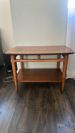 Mid Century wood end table