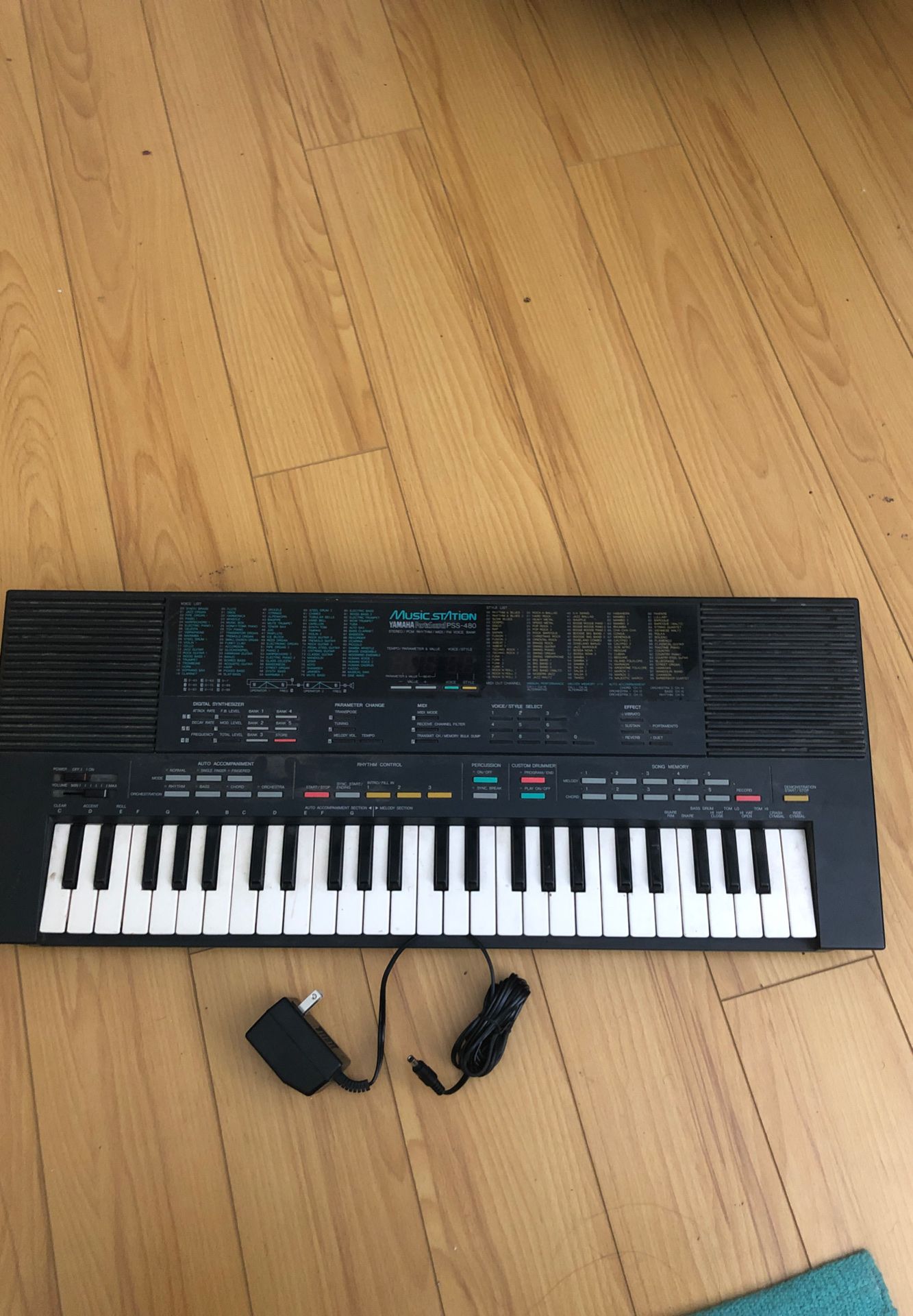 Yamaha music station pss-480 keyboard