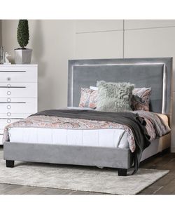 QUEEN BED