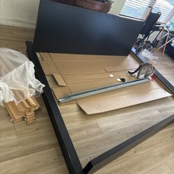 King Bed Base- Base De Cama King