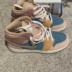 Swarovski Custom Nike Jordan’s 