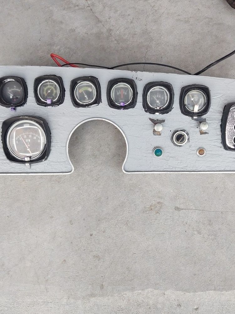 Boat Gauges And Console