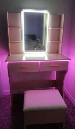 Vanity rosado