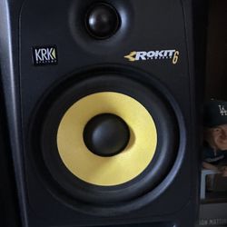 Krk Rokit 6