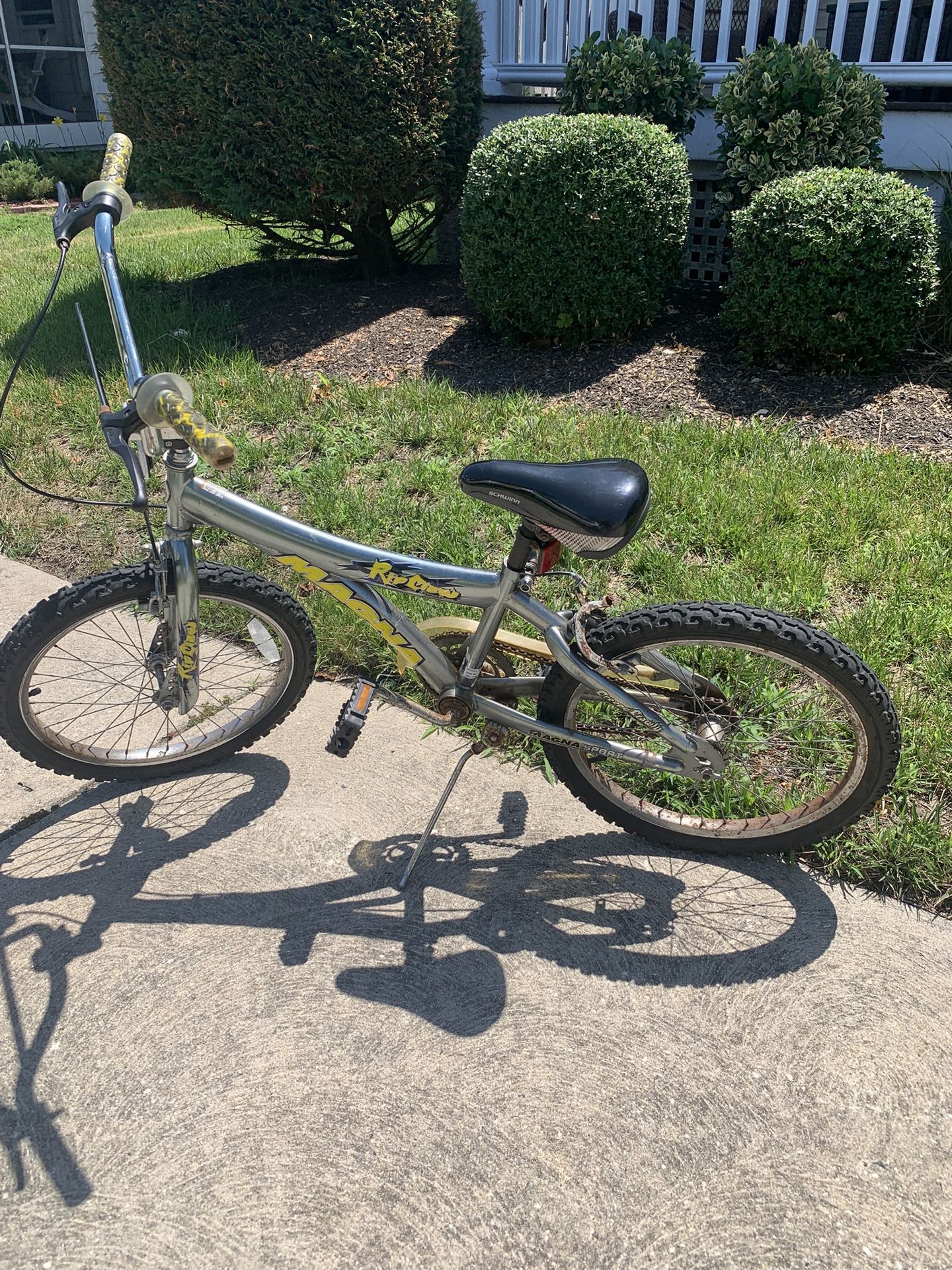 Boy’s 20” Bike