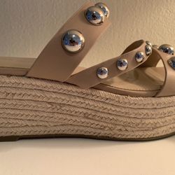 NEW Marc Fisher Platform Sandals