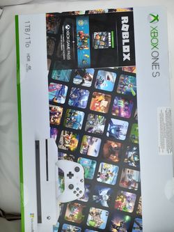 XBOX ONE S - 1TB (NEW IN BOX)