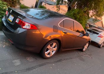 Acura tsk 2010