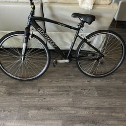 Infinity Boss Three 7 Speed 700c Men's Hybrid Bike Matte Black