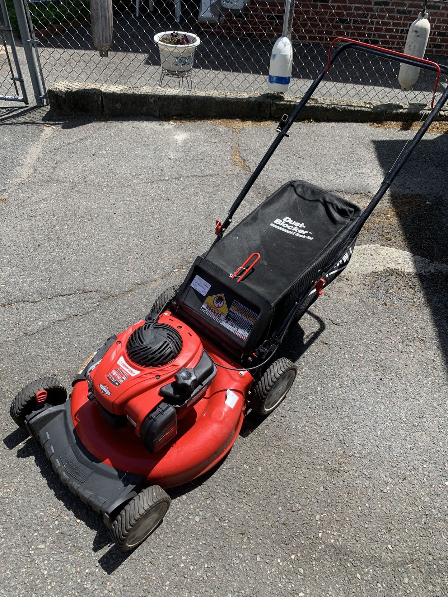 Troy bilt lawnmower