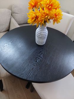 Dining Table And Chairs Set