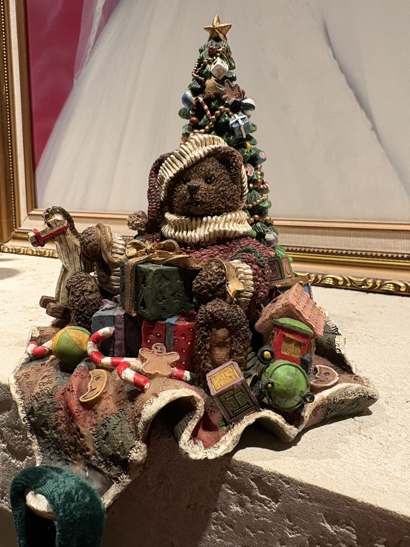 Grandeur Noel Collectible Bear Stocking Holder - Bear Sitting in Front of Tree