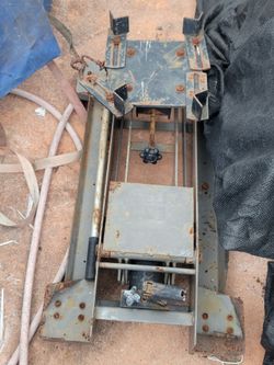 Transmission jack