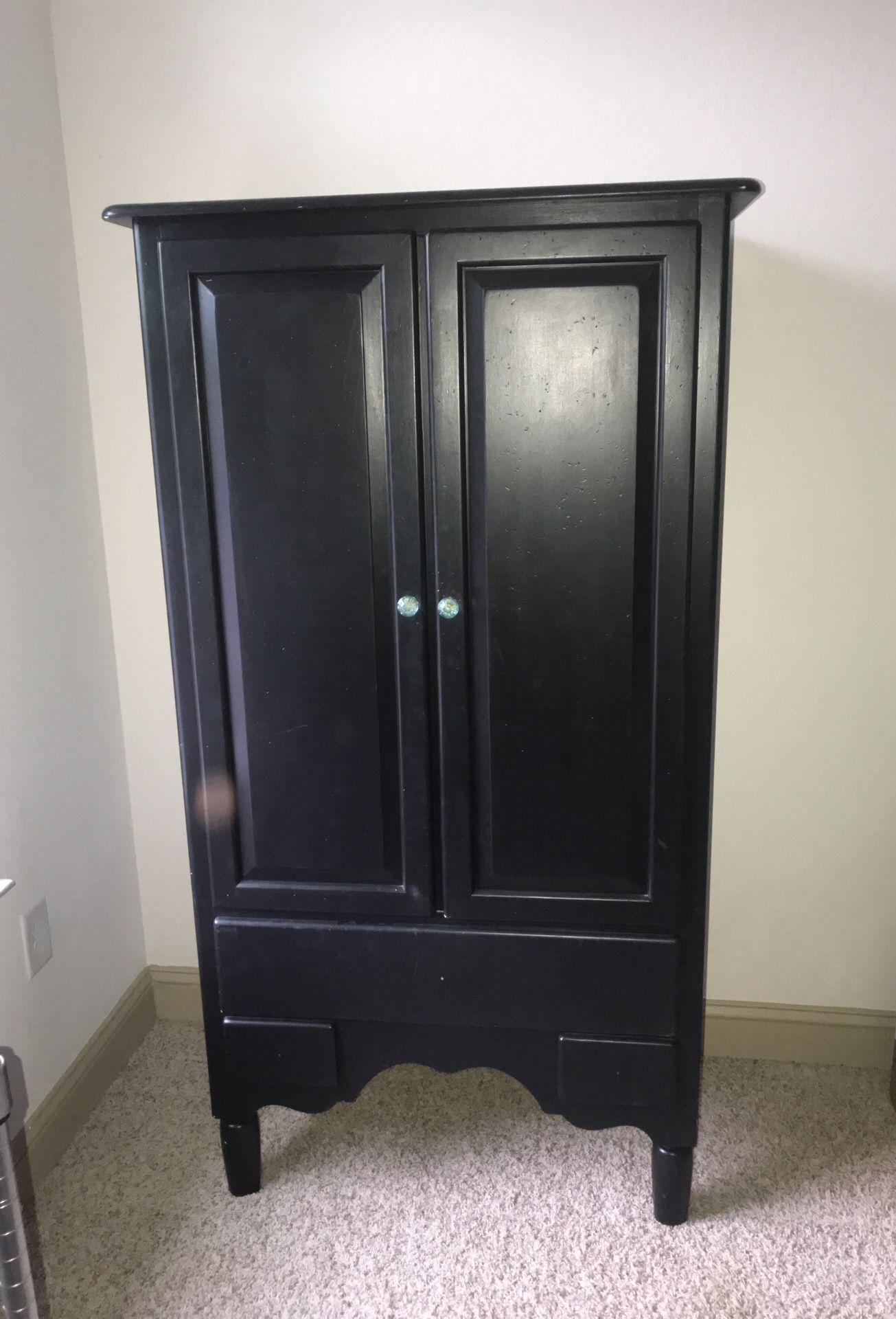Armoire