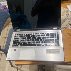 Toshiba Laptop 