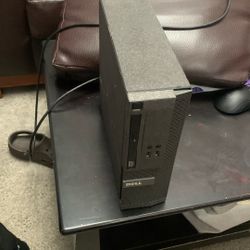 One Year Old Pc Got It On Amazon No Hdmi Cord