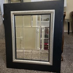 Bassett Mirror Company Old World Fiona Wall Mirror in Black & Silver 32"x38" heavy mirror