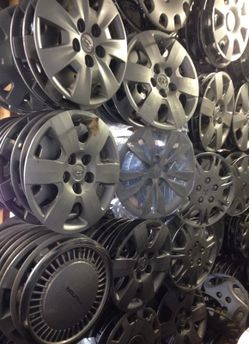 Hyundai hubcaps ! Huge inventory!