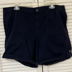 Jones New York Black Utility Shorts - Size 16 - VGUC