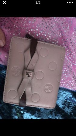 Carolina Herrera wallet