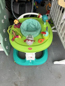 Tiny Love Activity Center 