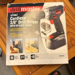 Drill Master 68239 Cordless Drill Driver 18 Volt 3/8" with Keyless Chuck NIB