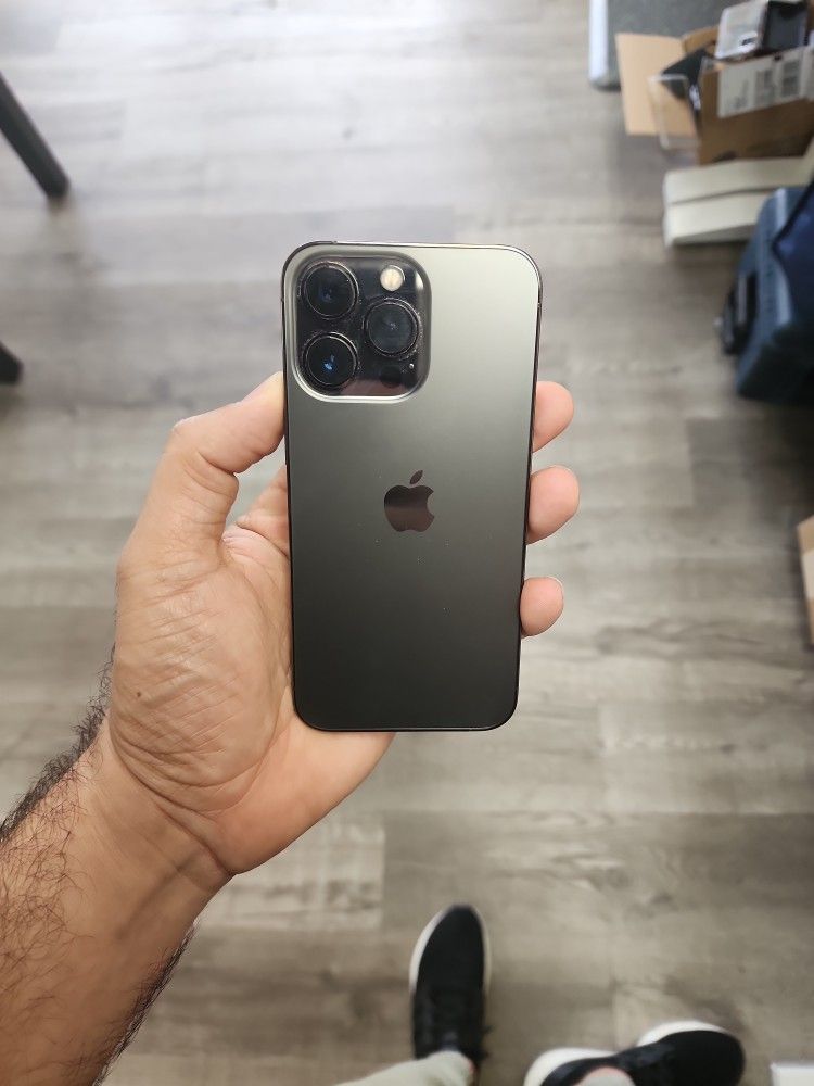 IPHONE 13 PRO...128GB. TMOBILE AND METRO PCS
