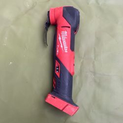 Milwaukee Multi Tool