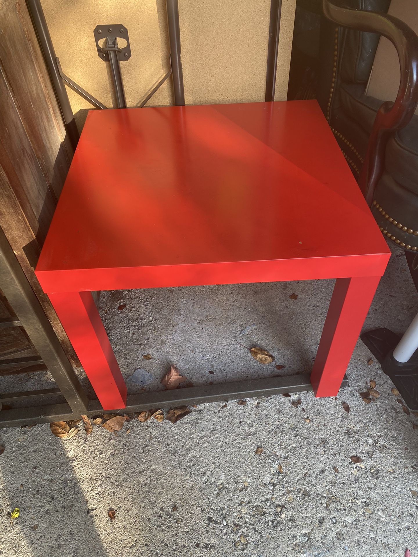 Children’s Play Table Excellent Like Me Condition