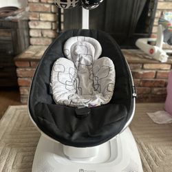 4moms MamaRoo Baby Swing