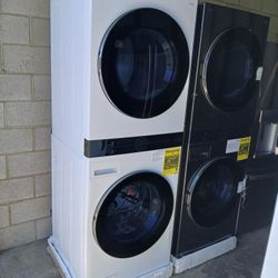 NEW !! LG THINQ STEAM 27" STACKABLE WASHER AND GAS DRYER 