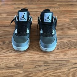Jordan 4 Fear