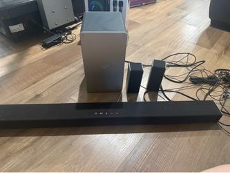 Vizio sound set with subwoofer and tweeter
