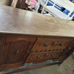 *FREE* Antique Sideboard/ Buffet