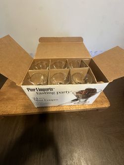 12 Tasting Party Mini Glasses