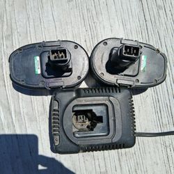 18 Volt Battery Charger With 2 Free Batteries 