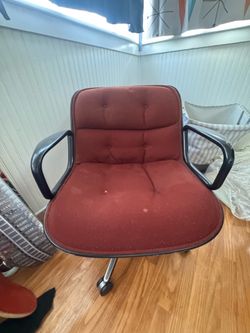 Knoll chair