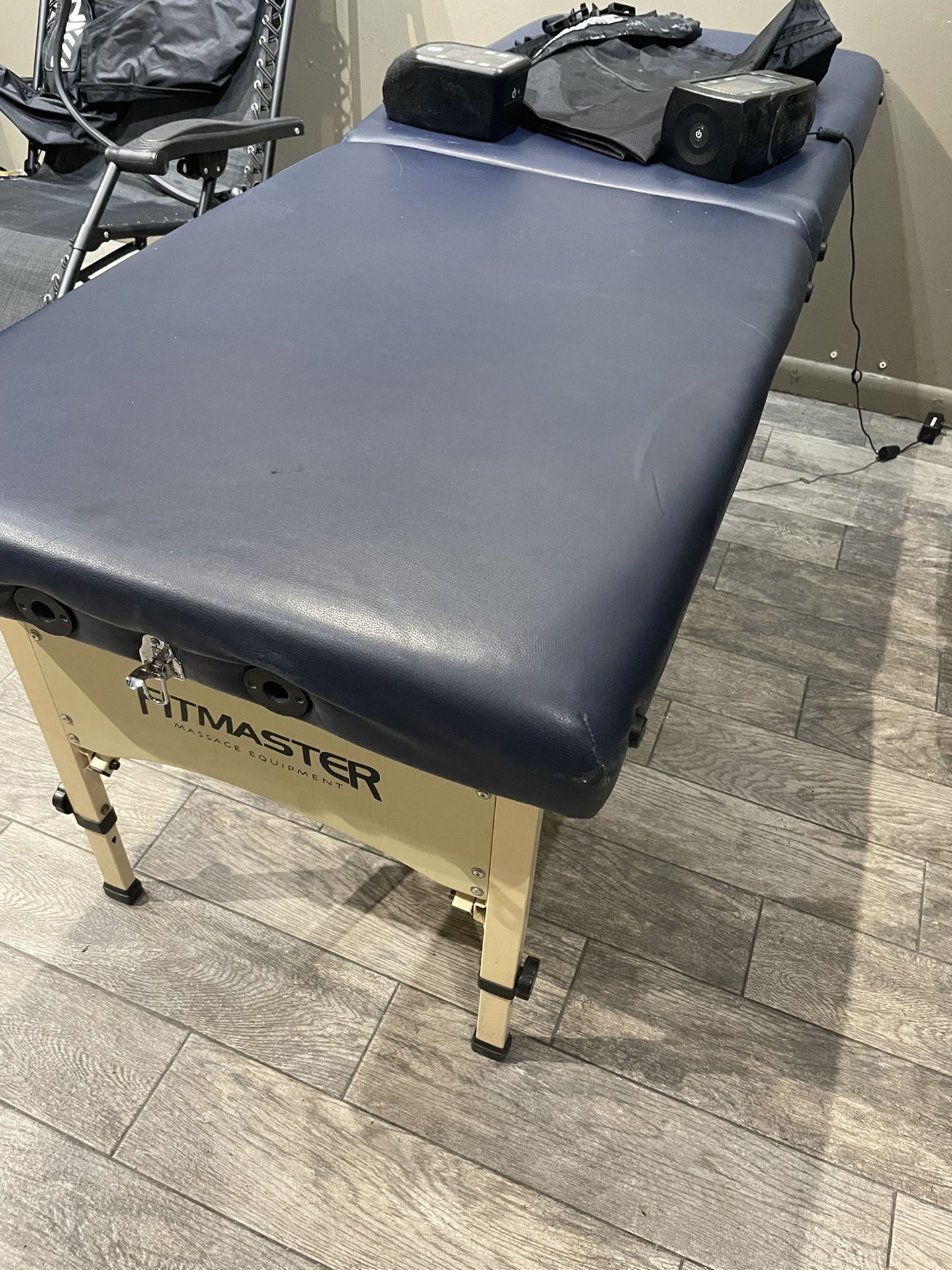 Portable Massage Table 