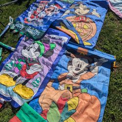Vintage 1995 Mickey Mouse Disney Flags