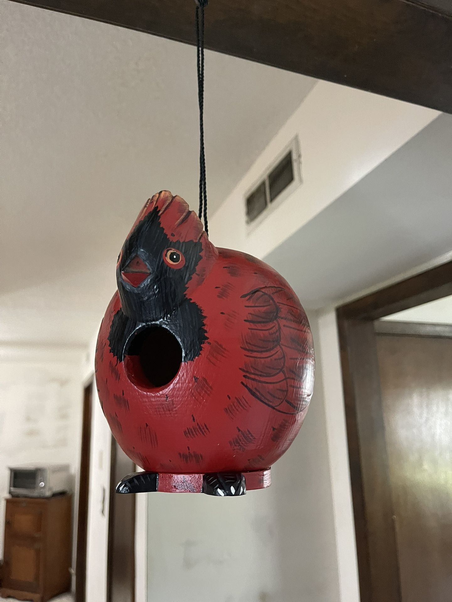 LAST ONE!!! BRAND NEW!!! CLOSEOUT SALE!!! CARDINAL BIRD HOUSE!!! GREAT GIFT!!! WOW!!! WHAT A DEAL!!!