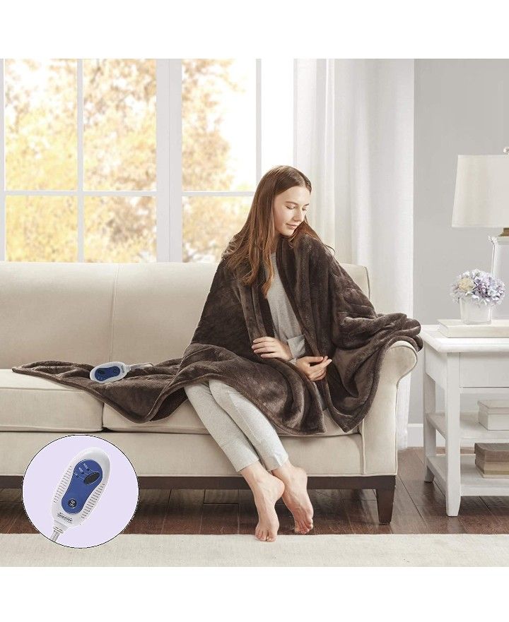 Beautyrest Microlight to Sherpa Reversible Electric Blanket Throw, Adjustable Multi-Level Heat Setting Controller, Cozy Bedding for Living Room Couch