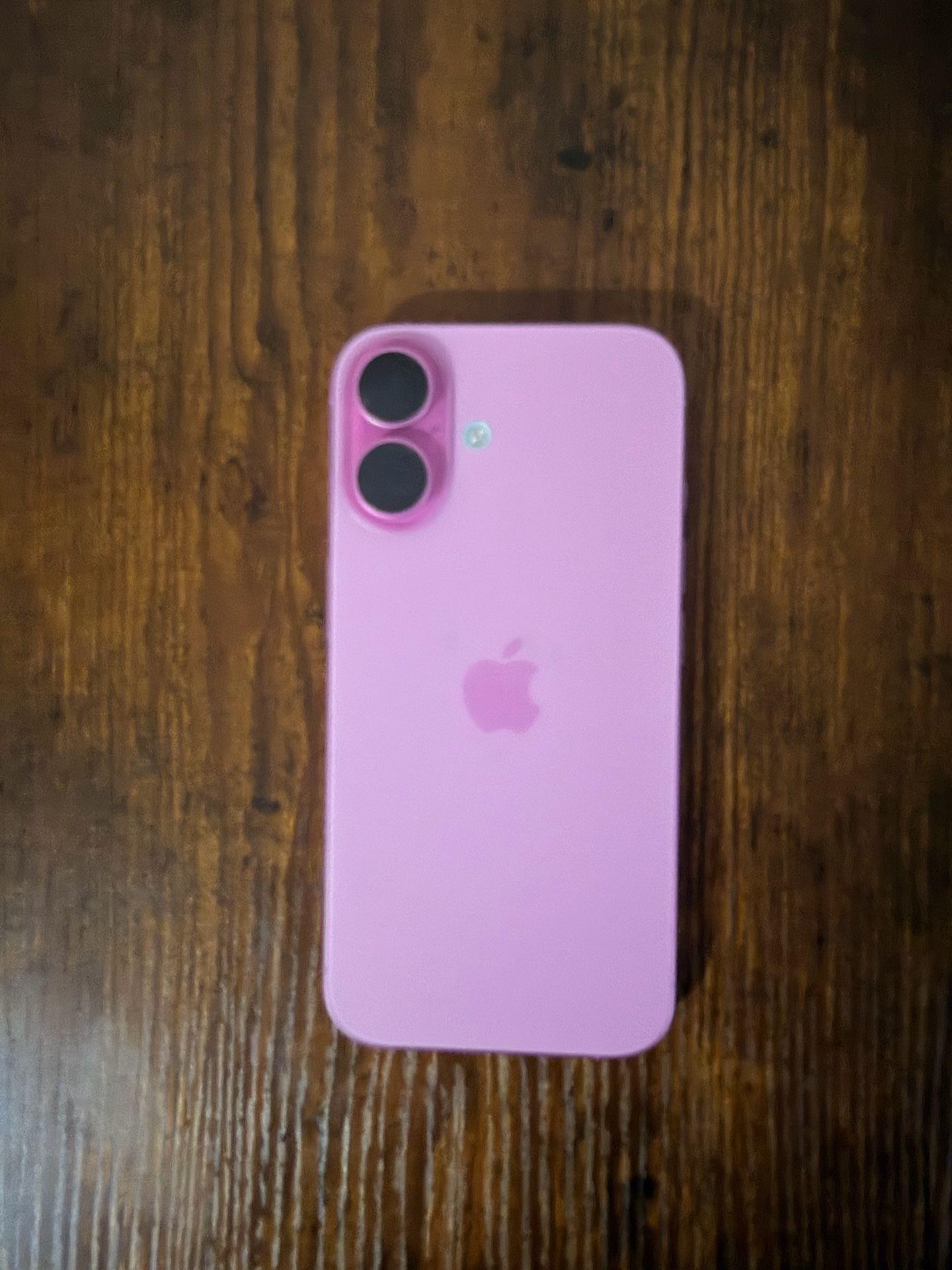 iPhone 16 unlocked
