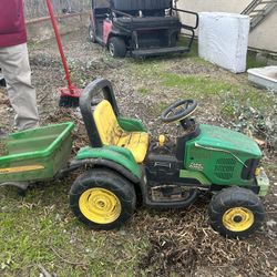 John Deer Tractor 